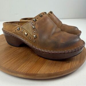 Dream by Durango Easy Slider Studded Brown Leather Clogs